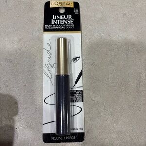 L’Oréal Paris Lineur Intense Brush Tip Liquid Eyeliner 710 Black 0.24 fl oz.